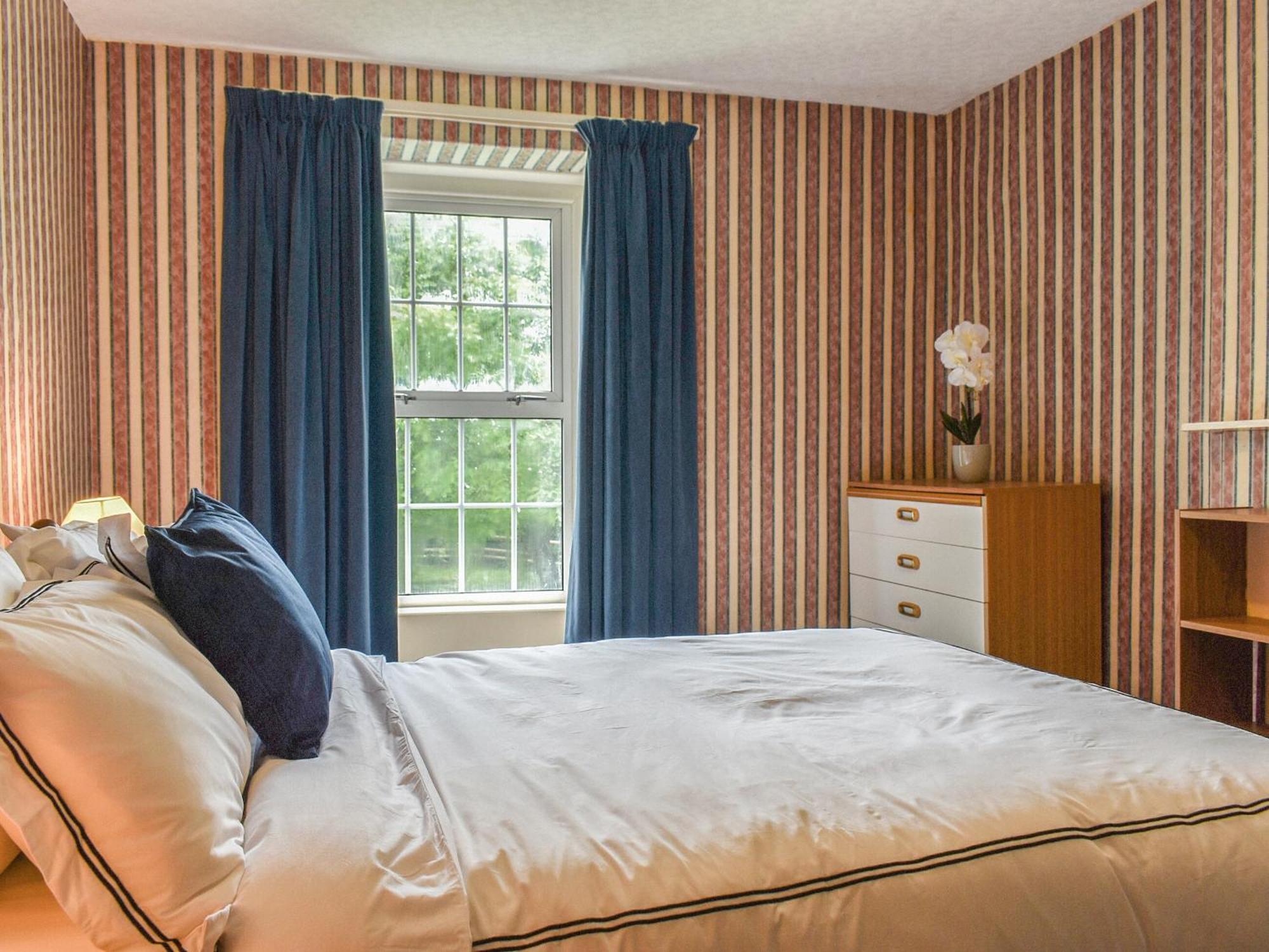 Laurel Farm Villa Rolstone Bagian luar foto